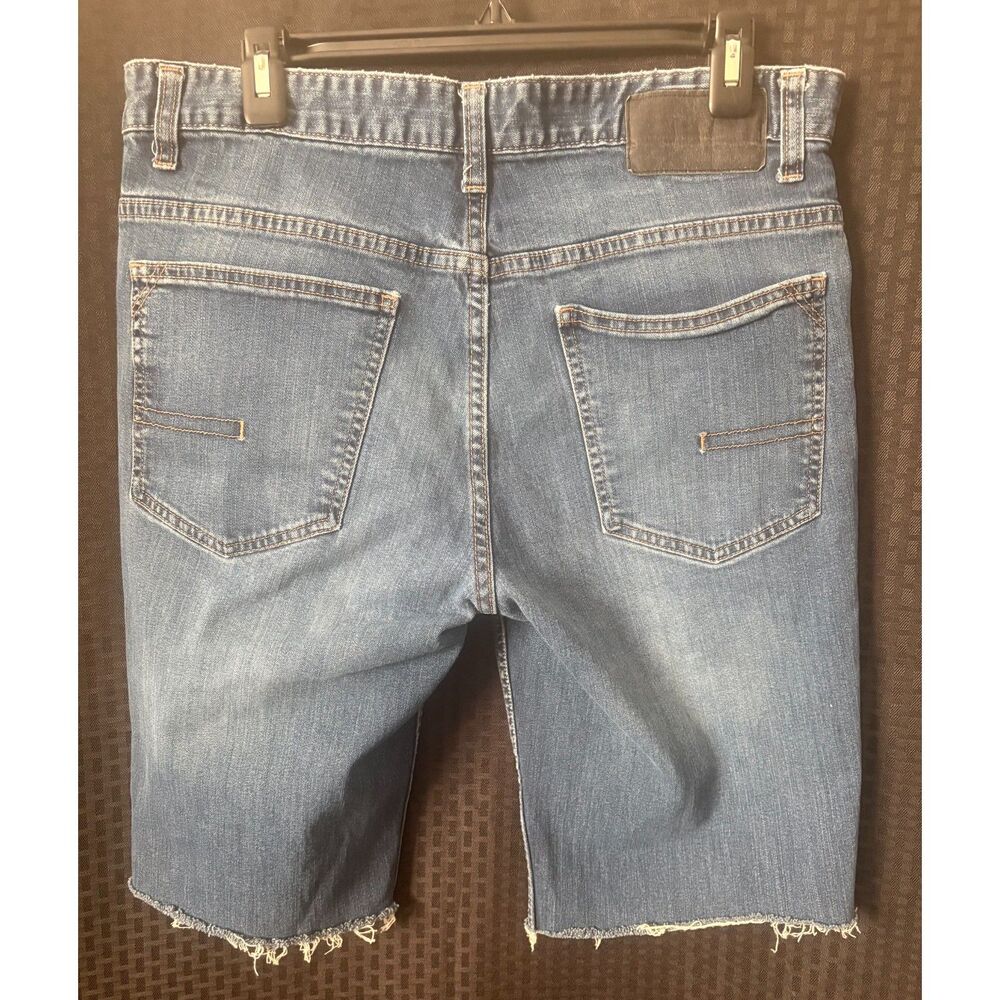 Calvin Klein Jeans W34 Cut-off Denim Shorts